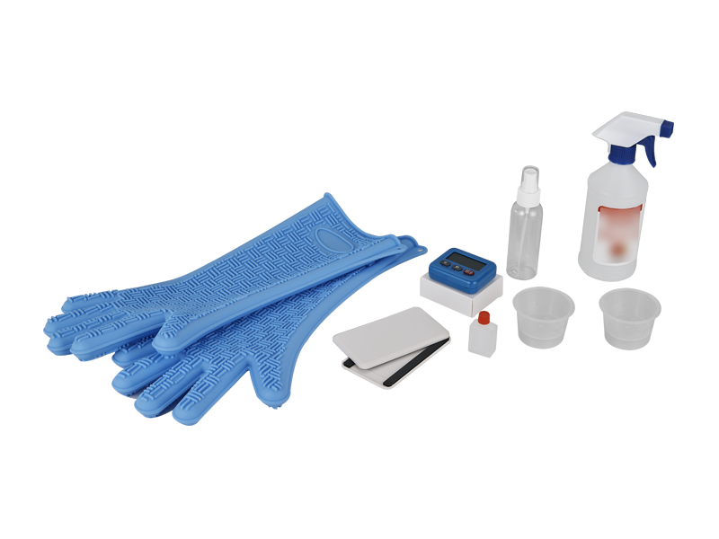 シリコン手袋、スプレーボトル、コンセントカバー（難燃）、 タレ入れ、プリンカップ、タイマー